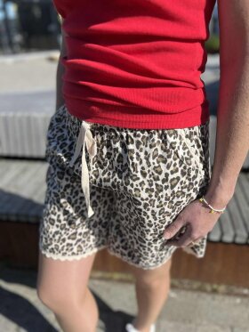 Saint Tropez - 30513999 KirbySZ, Shorts