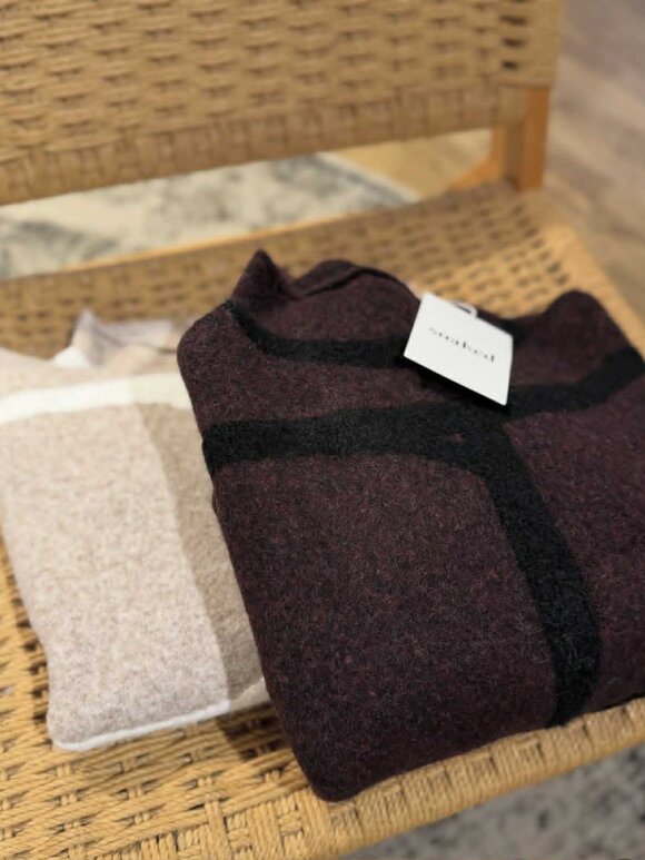 Soaked - SLSorea Mono, Strik Soaked - SLSorea Mono, Strik