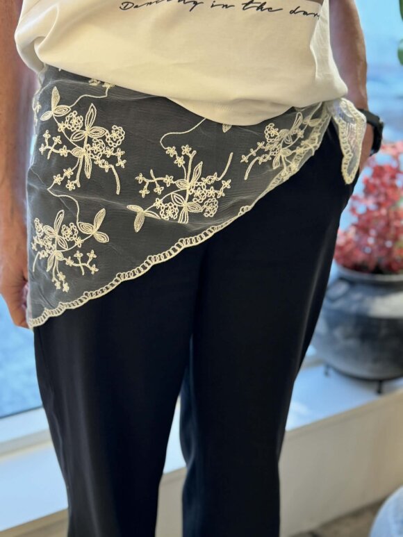 ByStær - Hirse Blonde off white, Tørklæde