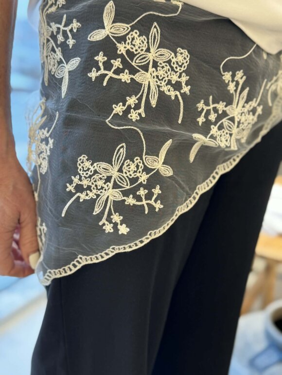 ByStær - Hirse Blonde off white, Tørklæde