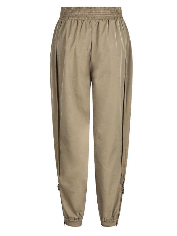 Gossia - Molliwgo, Bukser