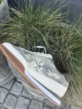 Veloce Camo, Sneakers