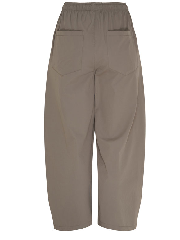 MARTA du chateau - McdIsa, Bukser