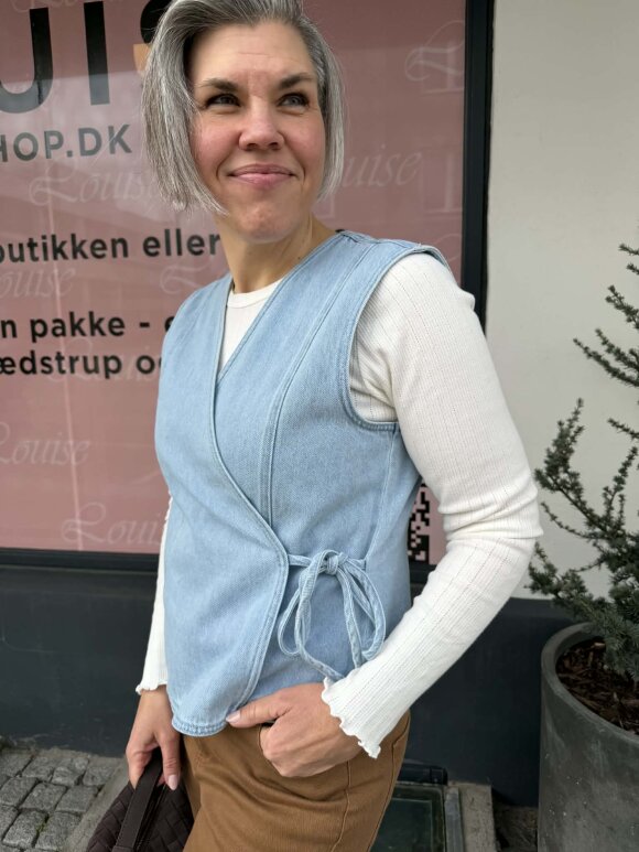 mbym - Cenaya SL-M, Vest