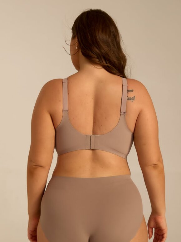 FemiFemme - SoftScallop Full C mocha, BH