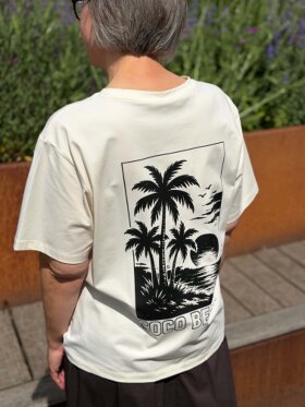 Co'Couture Coco BeachCC Box T-shirt Off White med palmeprint | Louise Shop Co'Couture Coco BeachCC Box T-shirt Off White med palmeprint | Louise Shop