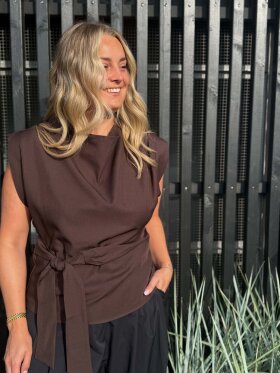 Co'Couture LunaCC Pleat Top Brun Co'Couture LunaCC Pleat Top Brun