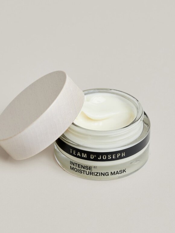 Team Dr Joseph - Intense Moisturizing Mask