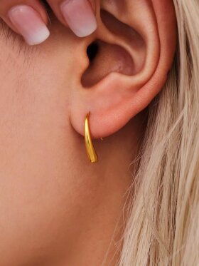 muun-studios-sanna-hook-oereringe-guld muun-studios-sanna-hook-oereringe-guld