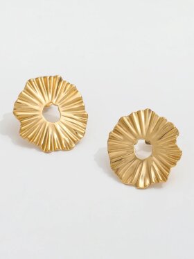 muun-studios-celia-oereringe-guld 