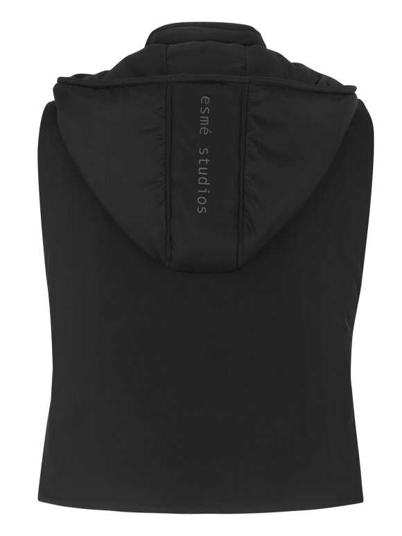Esmè Studios - ESAlexa, Vest